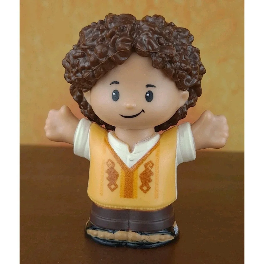 Fisher‎ Price Little People Encanto Camilo Hispanic Boy With Yellow Vest 2022